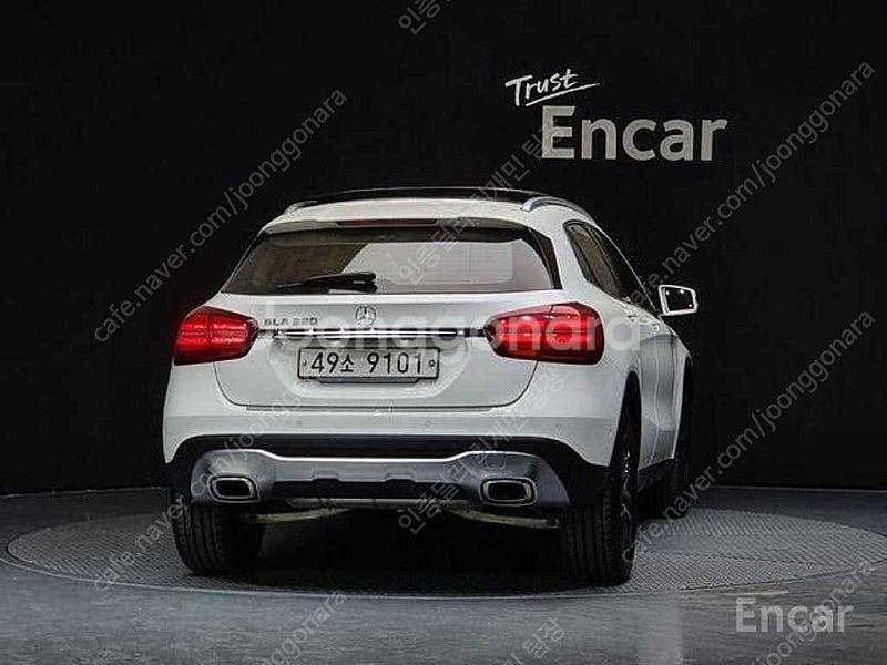 벤츠 GLA 중고 벤츠 GLA클래스 중고 2019년식 37,312km GLA220 수원중고차--4